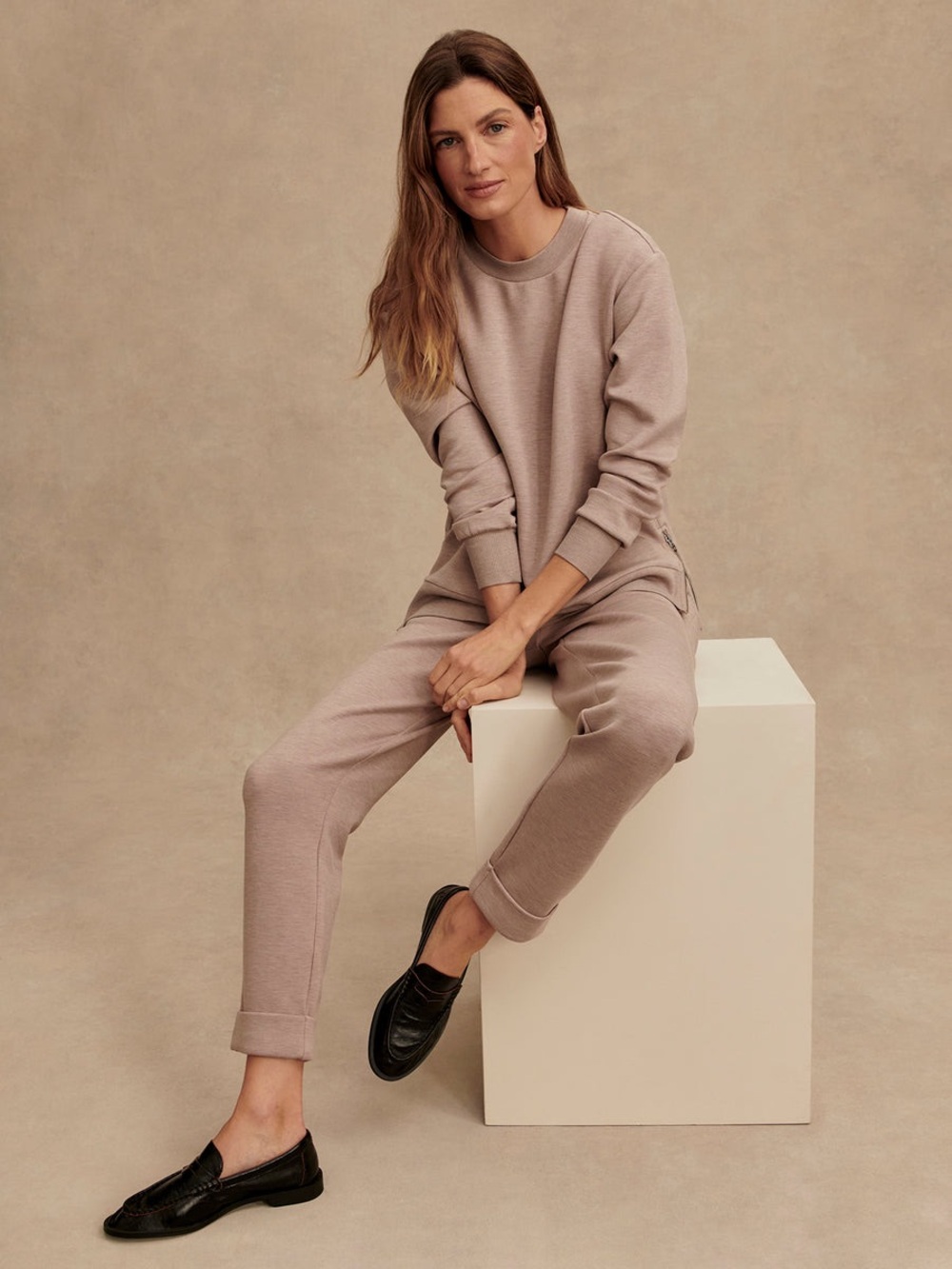 Varley Gabriella DoubleSoft Relaxed Side-Zip Crewneck Sweatshirt Taupe Marl Sm - Picture 3 of 12